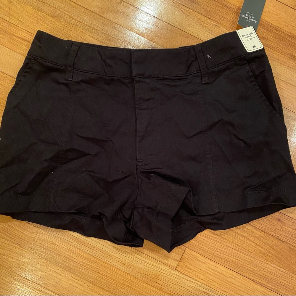 Abercrombie & Fitch women’s shorts 26